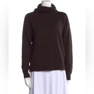Cashmere Theory Women’s Brown Turtleneck Sweater